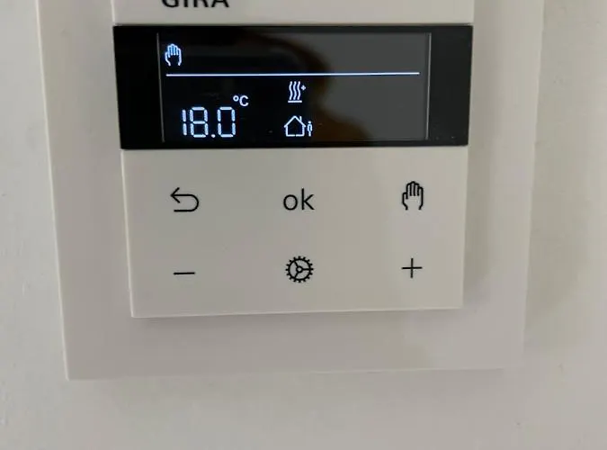 Exklusive Flughafen-Messe Apartment Naehe Duesseldorf